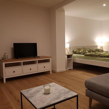 Modernes Und Helles Apartment Im Loft Stil Heidelberg Exterior foto